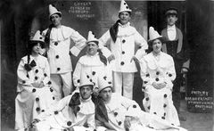 Littles-Peerless-Pierrots-1920.